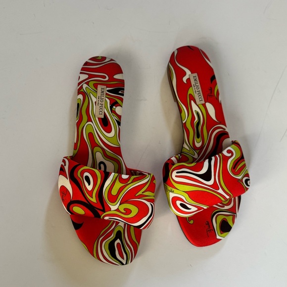 Emilio Pucci Women's Patterned Sandals - Picture 3 of 4